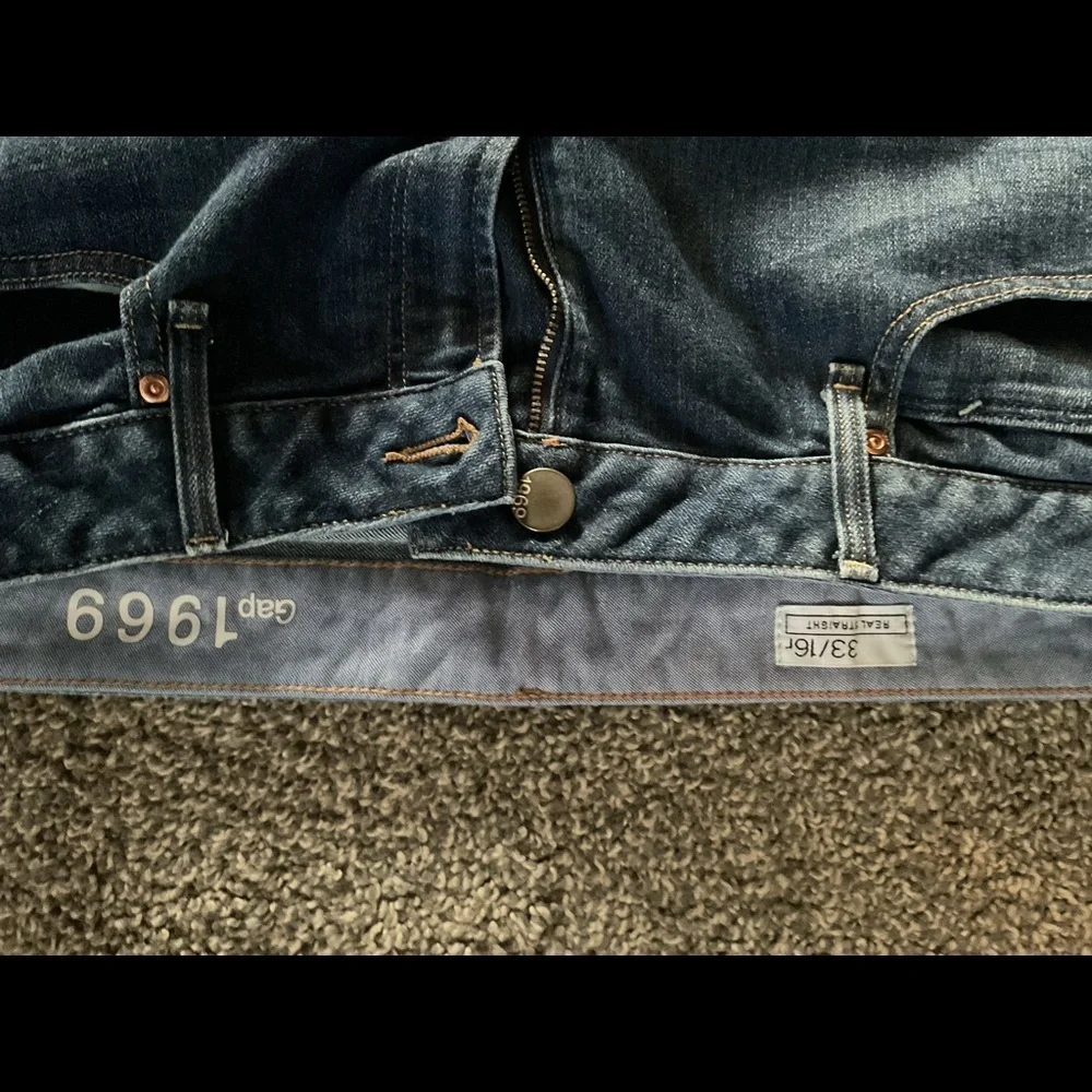 Gap jeans like new - Picture 3 of 3
